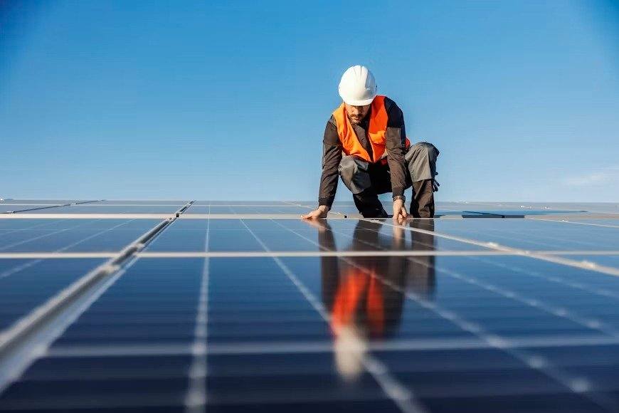7 Star Insulations Limited — solar panels, heat pump, battery storage and EV charger installed on a UK home